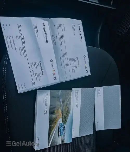 RENAULT Zoe 