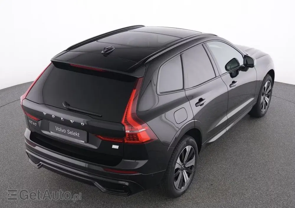 VOLVO XC 60 T6 AWD Recharge Plus Dark