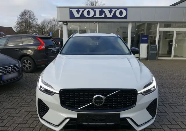 VOLVO XC 60 T6 AWD Recharge Plus Dark