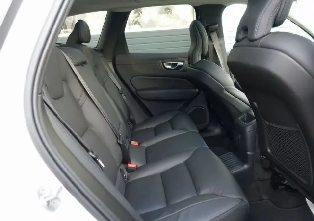 VOLVO XC 60 T6 AWD Recharge Plus Dark