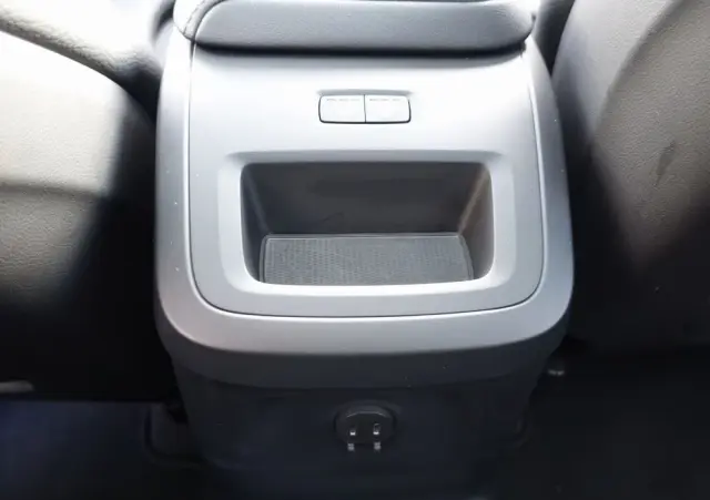 VOLVO XC 60 T6 AWD Recharge Plus Dark