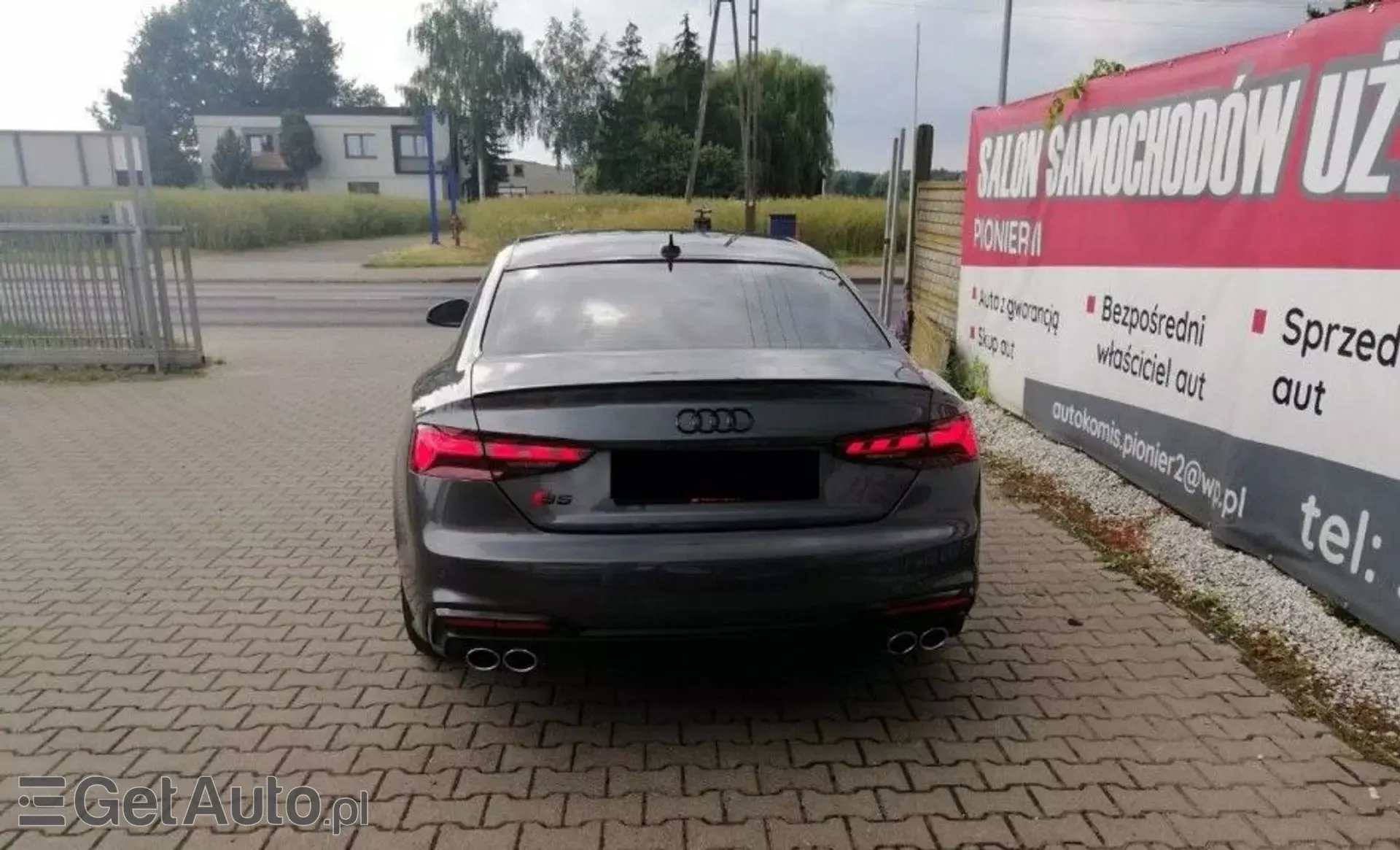 AUDI S5 