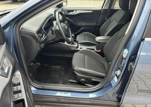 FORD Focus 1.5 EcoBlue SCR Connected