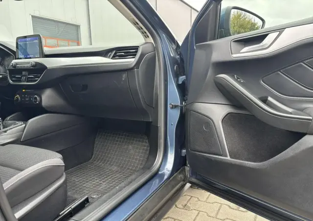 FORD Focus 1.5 EcoBlue SCR Connected