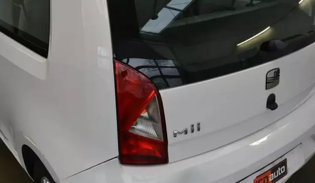 SEAT Mii 