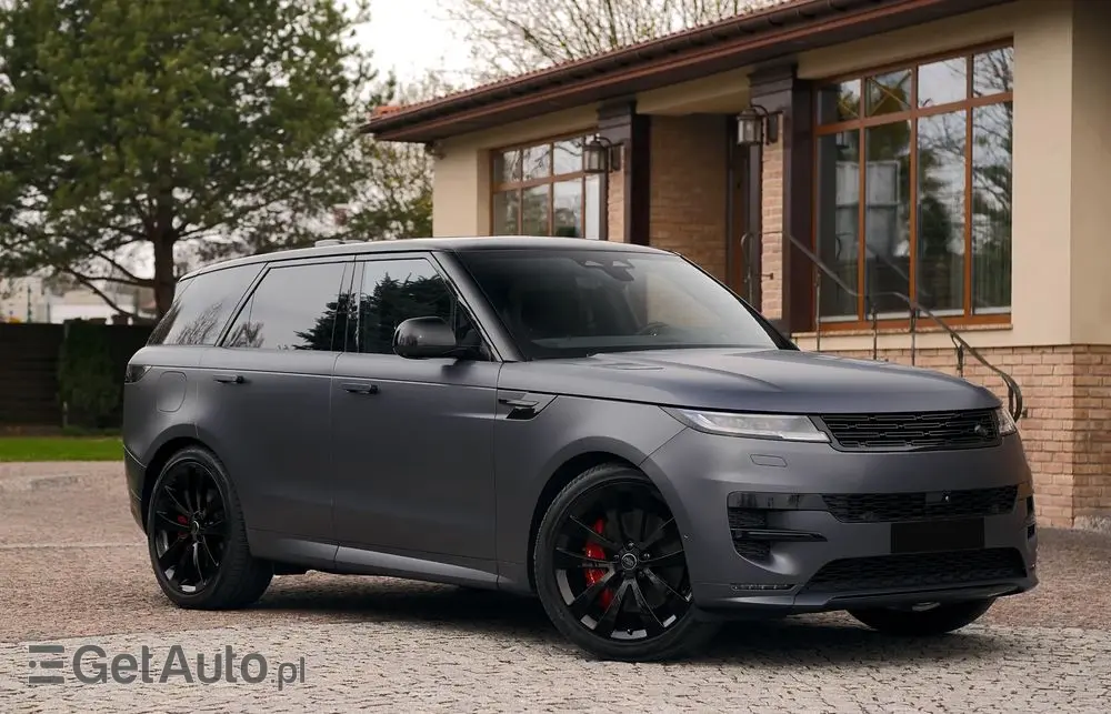 LAND ROVER Range Rover Sport S 4.4 V8 P530 First Edition