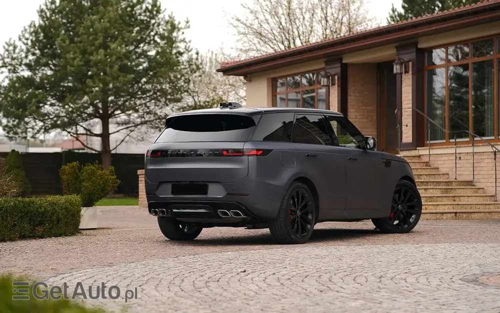 LAND ROVER Range Rover Sport S 4.4 V8 P530 First Edition