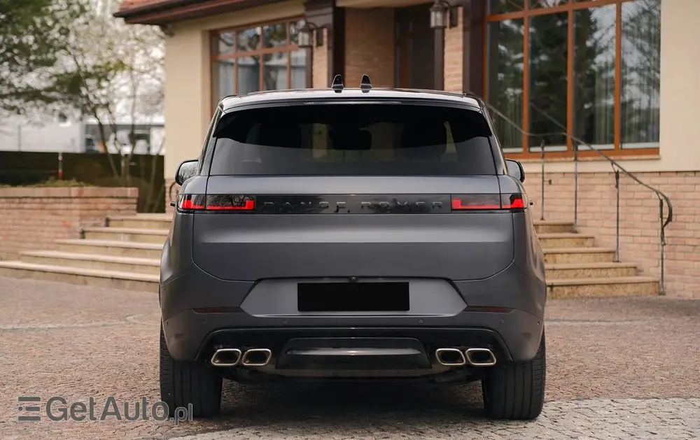 LAND ROVER Range Rover Sport S 4.4 V8 P530 First Edition