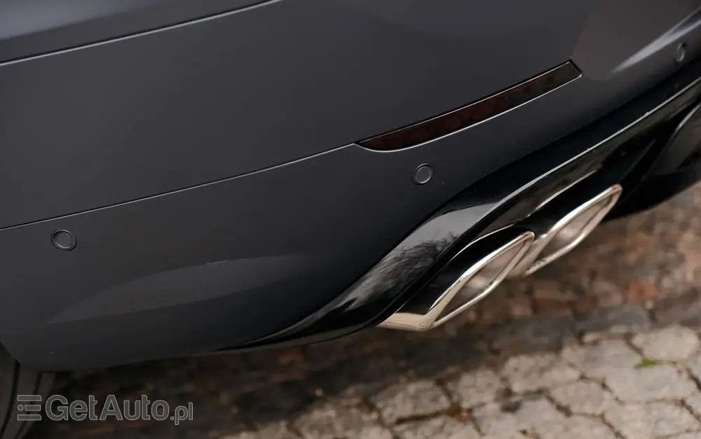 LAND ROVER Range Rover Sport S 4.4 V8 P530 First Edition