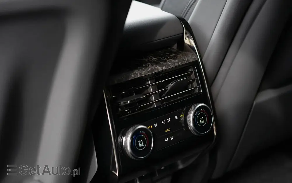 LAND ROVER Range Rover Sport S 4.4 V8 P530 First Edition