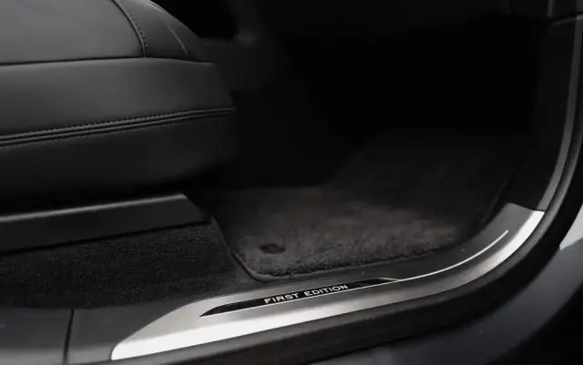 LAND ROVER Range Rover Sport S 4.4 V8 P530 First Edition