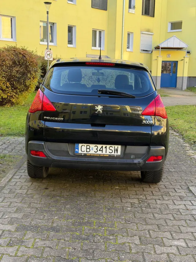 PEUGEOT 3008 