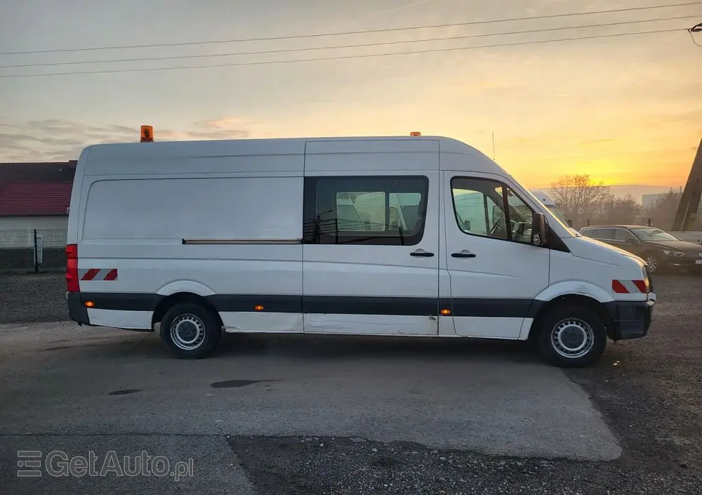 VOLKSWAGEN Crafter max klima 9 siedzeń 2.0 tdi 130 ps 