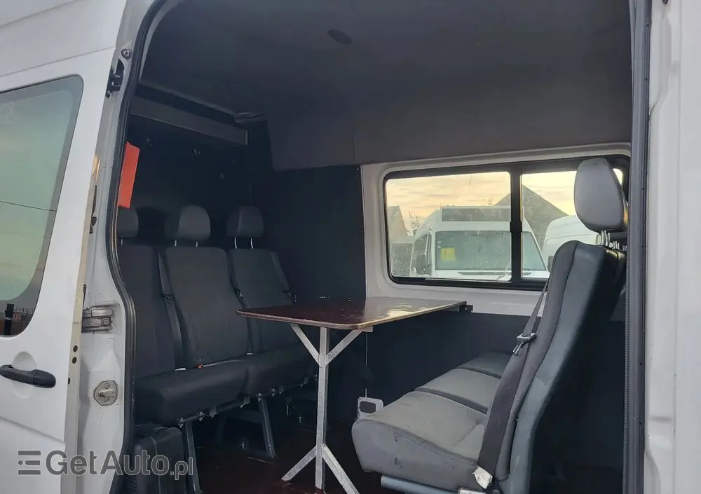 VOLKSWAGEN Crafter max klima 9 siedzeń 2.0 tdi 130 ps 