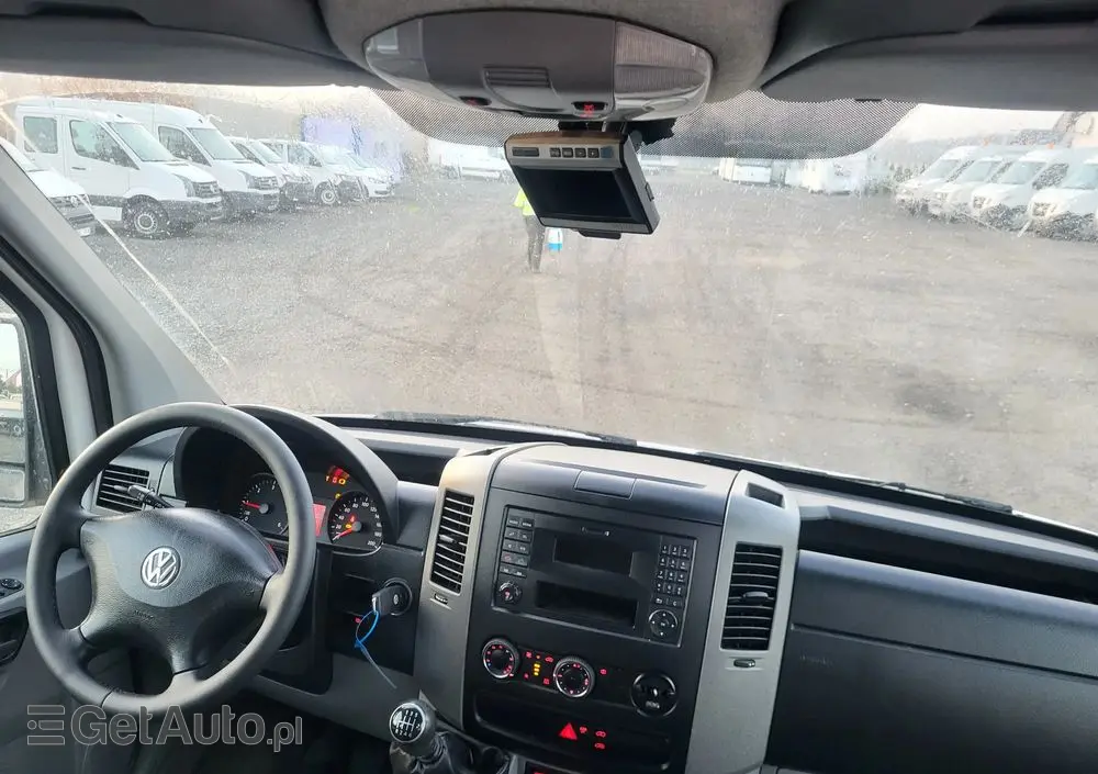 VOLKSWAGEN Crafter max klima 9 siedzeń 2.0 tdi 130 ps 