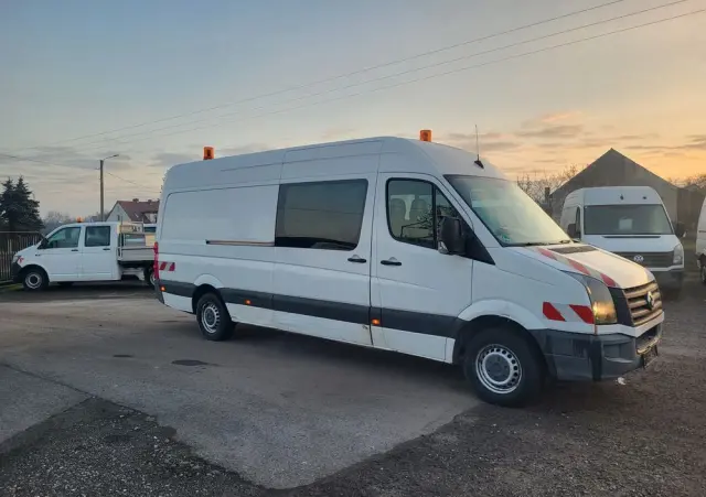 VOLKSWAGEN Crafter max klima 9 siedzeń 2.0 tdi 130 ps 