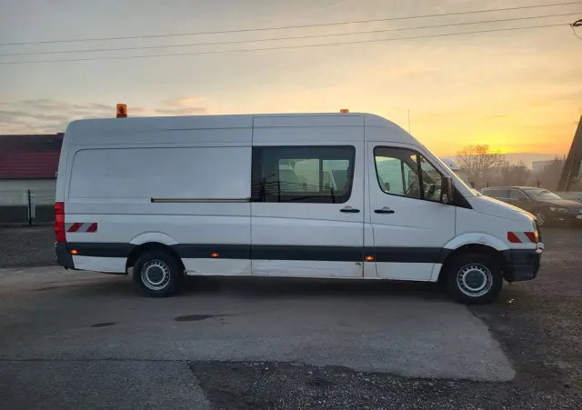 VOLKSWAGEN Crafter max klima 9 siedzeń 2.0 tdi 130 ps 