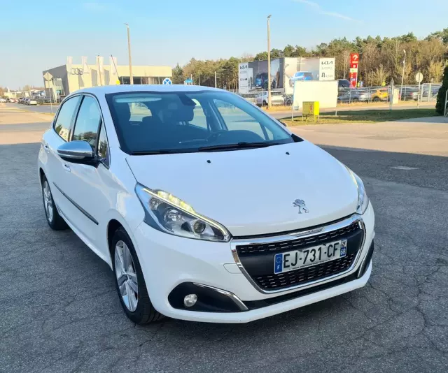PEUGEOT 208 1.6 BlueHDi Allure S&S