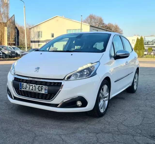 PEUGEOT 208 1.6 BlueHDi Allure S&S