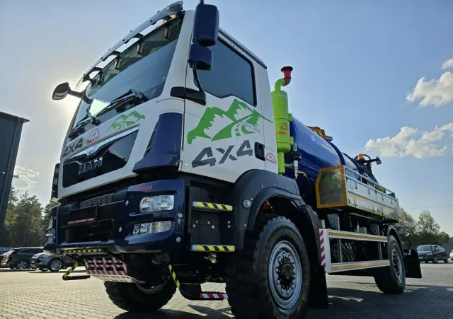 MAN 4x4 WUKO GAMON PW8  do zbierania odpadów płynnych separatorów 