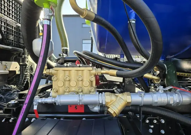 MAN 4x4 WUKO GAMON PW8  do zbierania odpadów płynnych separatorów 