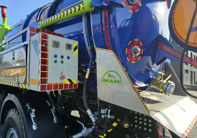 MAN 4x4 WUKO GAMON PW8  do zbierania odpadów płynnych separatorów 
