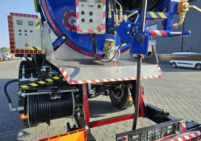 MAN 4x4 WUKO GAMON PW8  do zbierania odpadów płynnych separatorów 
