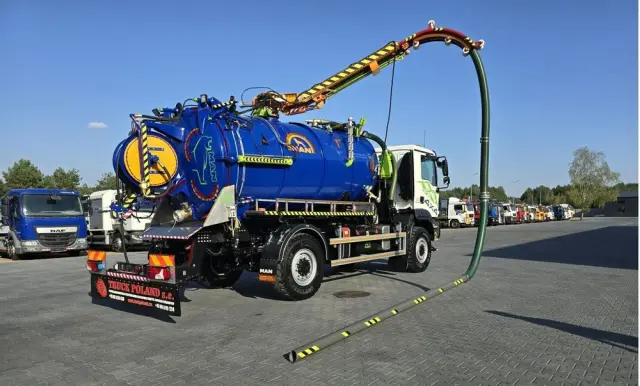 MAN 4x4 WUKO GAMON PW8  do zbierania odpadów płynnych separatorów 