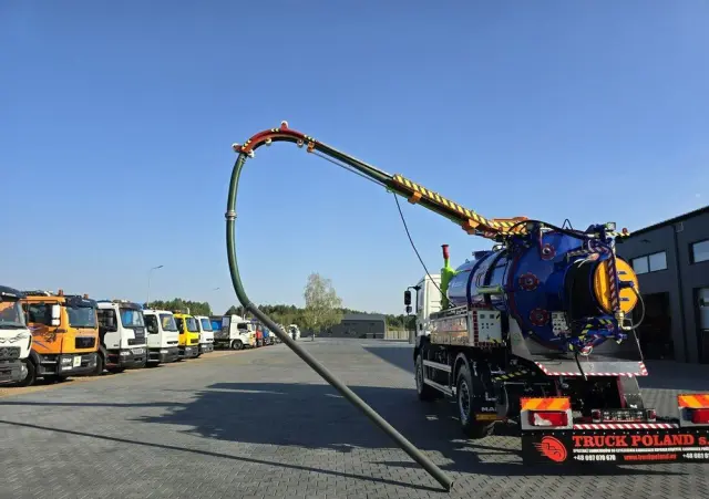 MAN 4x4 WUKO GAMON PW8  do zbierania odpadów płynnych separatorów 