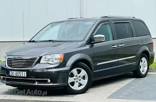CHRYSLER Town & Country 