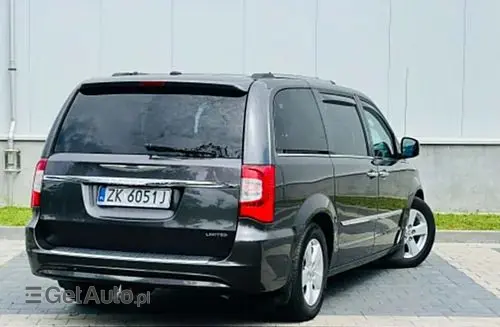 CHRYSLER Town & Country 