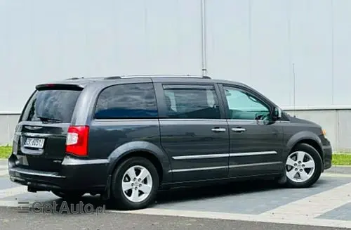 CHRYSLER Town & Country 