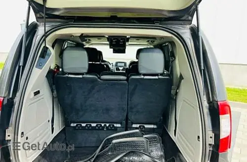 CHRYSLER Town & Country 