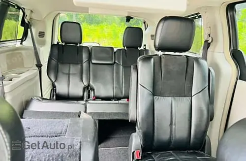CHRYSLER Town & Country 