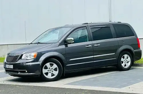 CHRYSLER Town & Country 