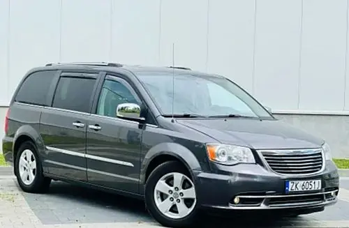 CHRYSLER Town & Country 