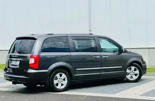 CHRYSLER Town & Country 