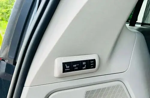 CHRYSLER Town & Country 