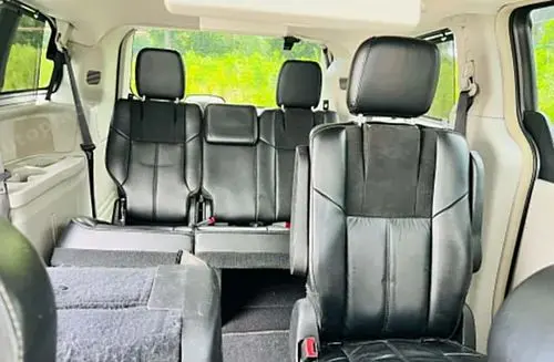 CHRYSLER Town & Country 