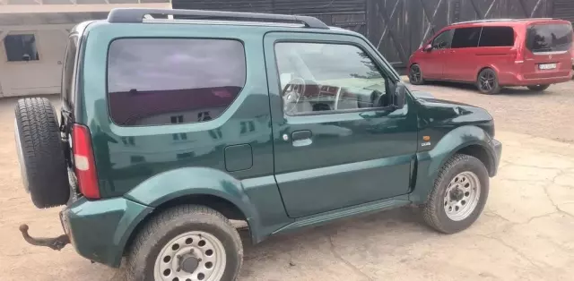 SUZUKI Jimny 1.5 DDiS (86 KM) 4WD
