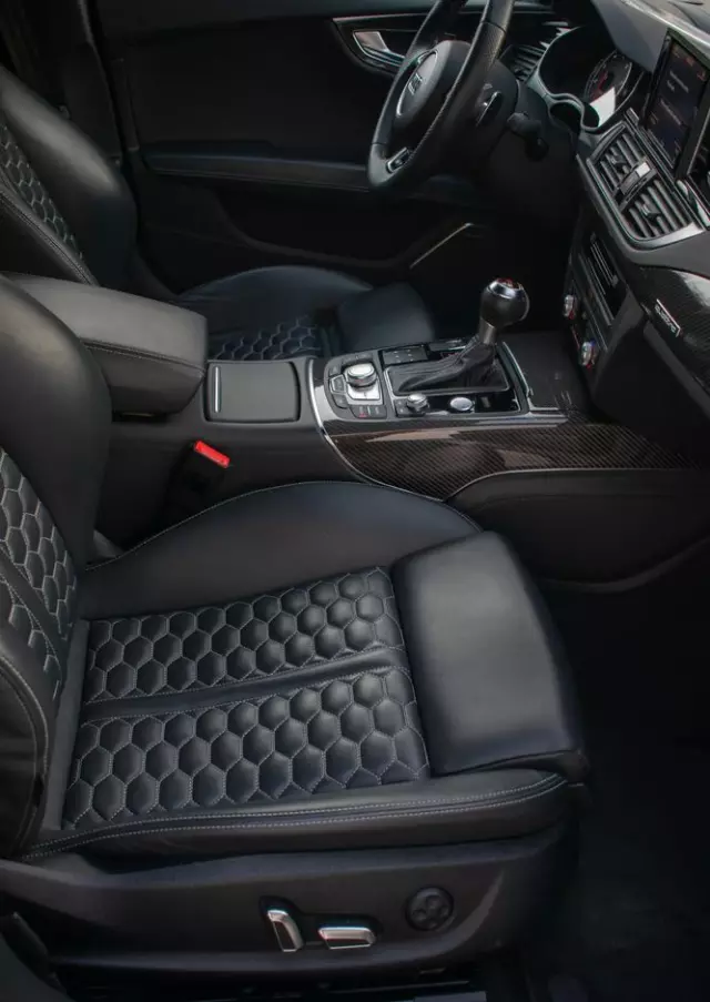 AUDI RS7 4.0 TFSI Quattro Tiptronic