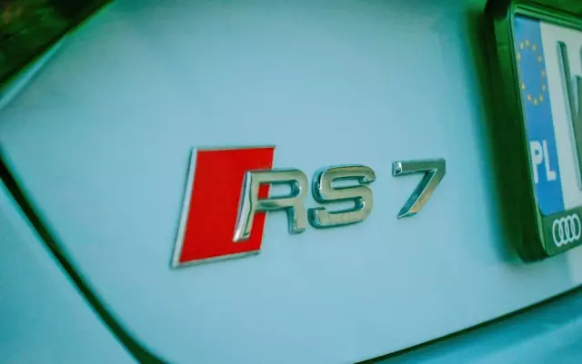 AUDI RS7 4.0 TFSI Quattro Tiptronic
