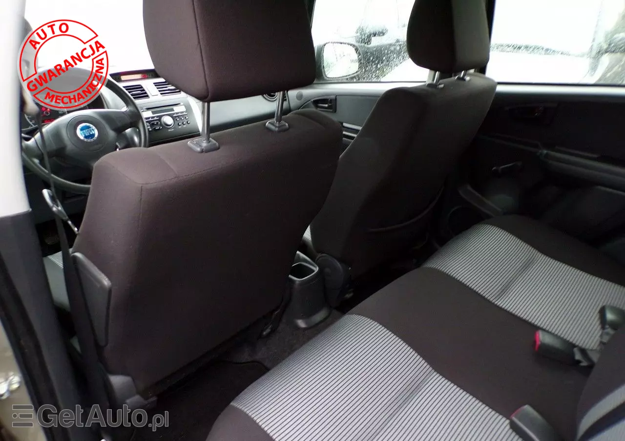 FIAT Sedici Dynamic 4x4