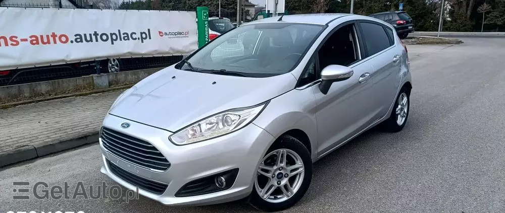 FORD Fiesta 1.4 Titanium