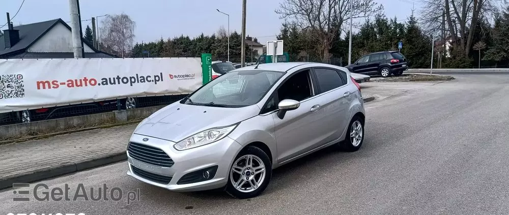 FORD Fiesta 1.4 Titanium