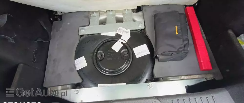 FORD Fiesta 1.4 Titanium