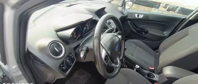 FORD Fiesta 1.4 Titanium