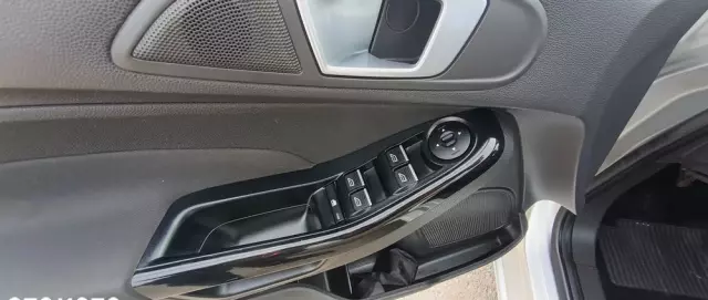 FORD Fiesta 1.4 Titanium