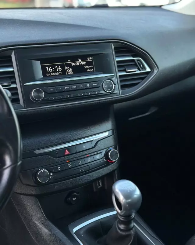 PEUGEOT 308 1.2 PureTech Active S&S