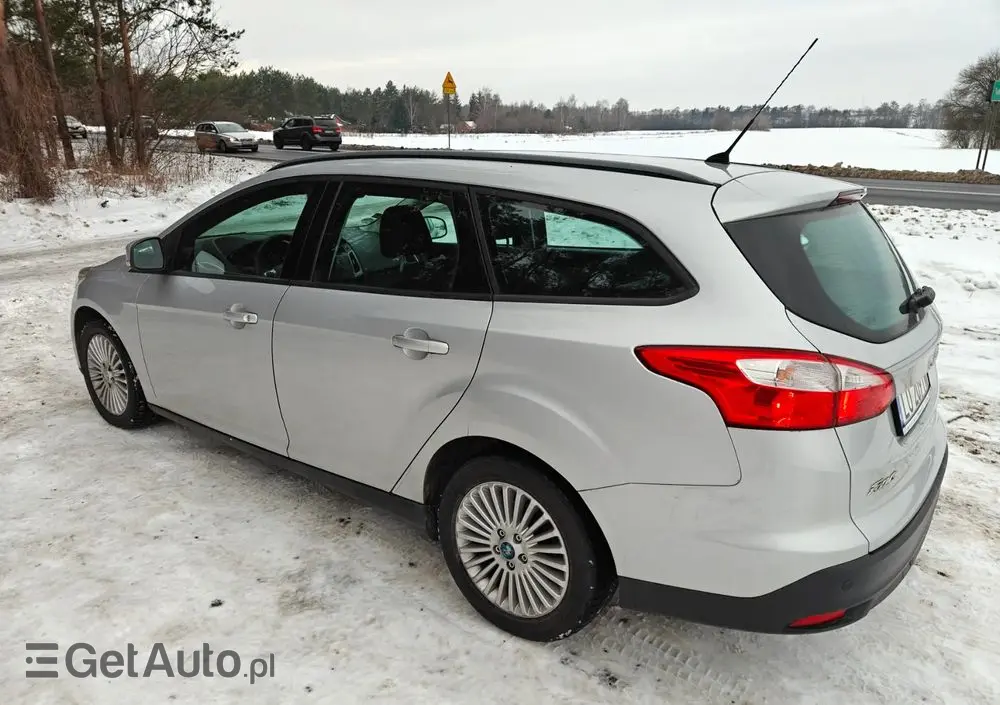 FORD Focus SW 1.6 Ti-VCT Trend